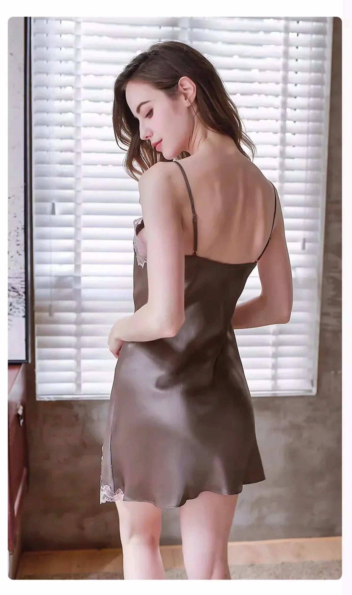 Silk Lace Edge Split Nightgown Sexy Underdres